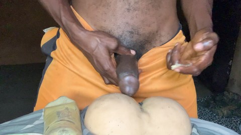 Un travestito amatoriale va a letto con un vecchio giapponese gay e un twink. HD Gay movie