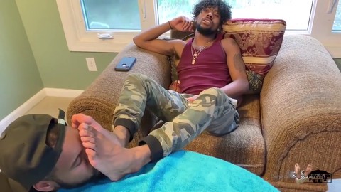 Verehrung schwarzer Füße HD Gay movie