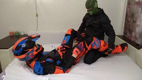 Байкер, нейлон, пидор HD Gay movie